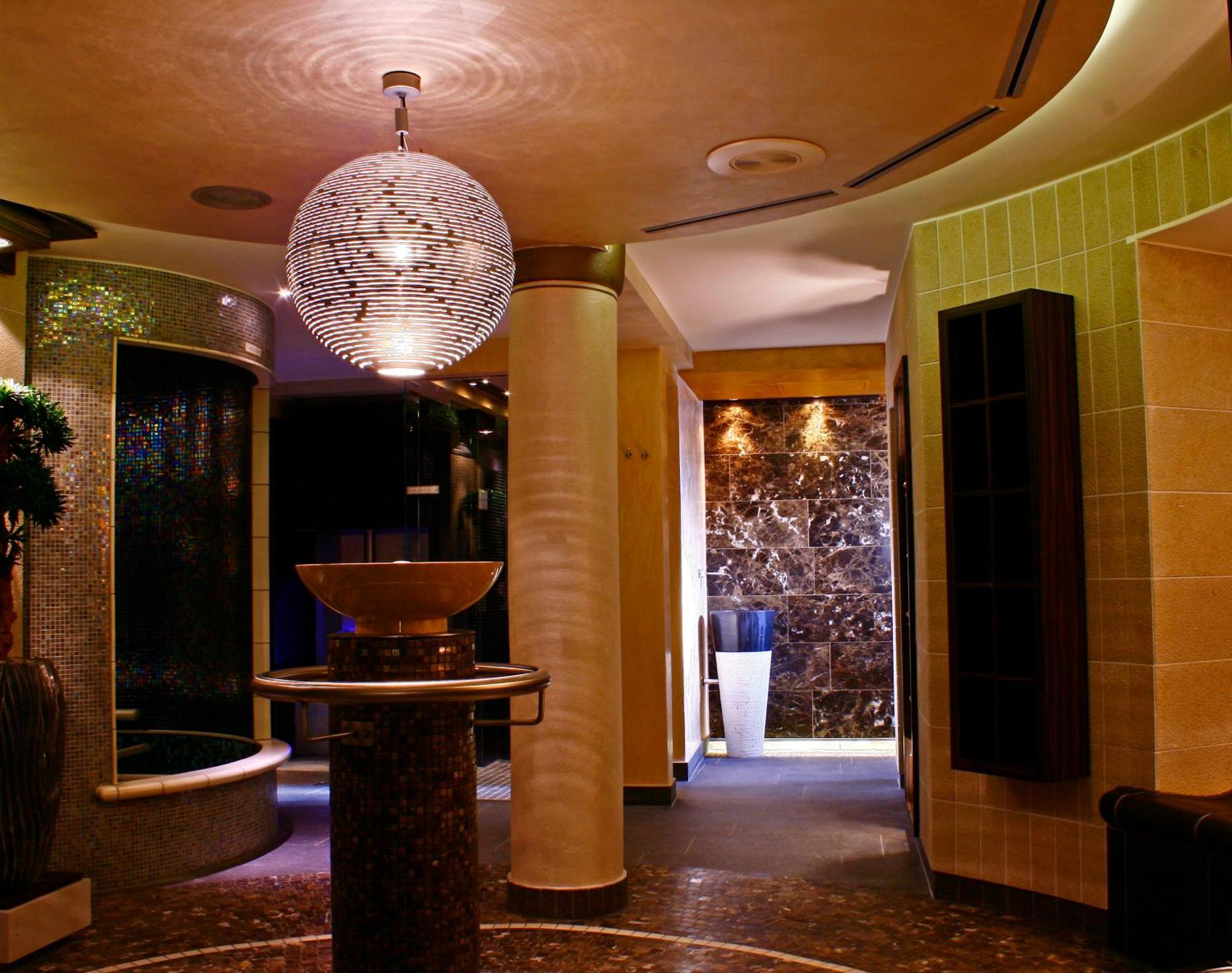 Der Heidehof Conference & Spa Resort Gaimersheim Екстер'єр фото