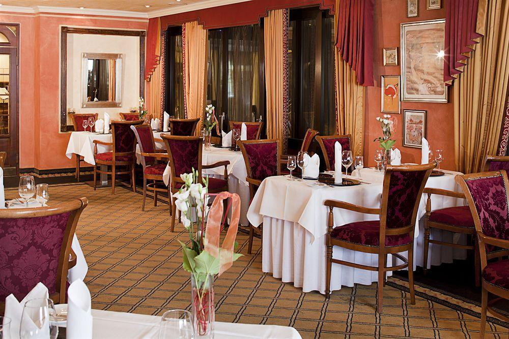 Der Heidehof Conference & Spa Resort Gaimersheim Екстер'єр фото