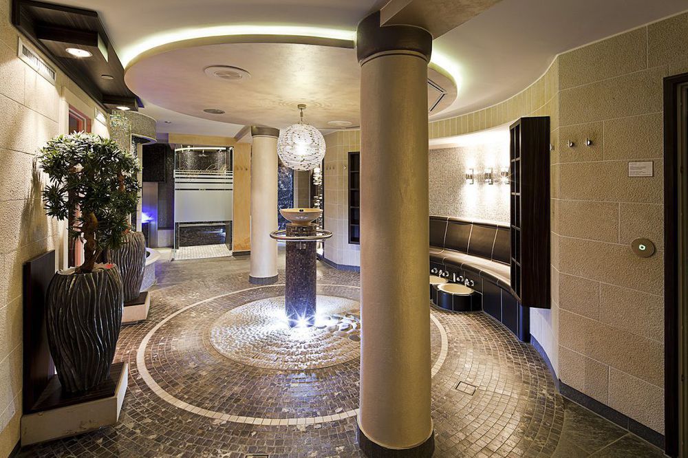 Der Heidehof Conference & Spa Resort Gaimersheim Екстер'єр фото